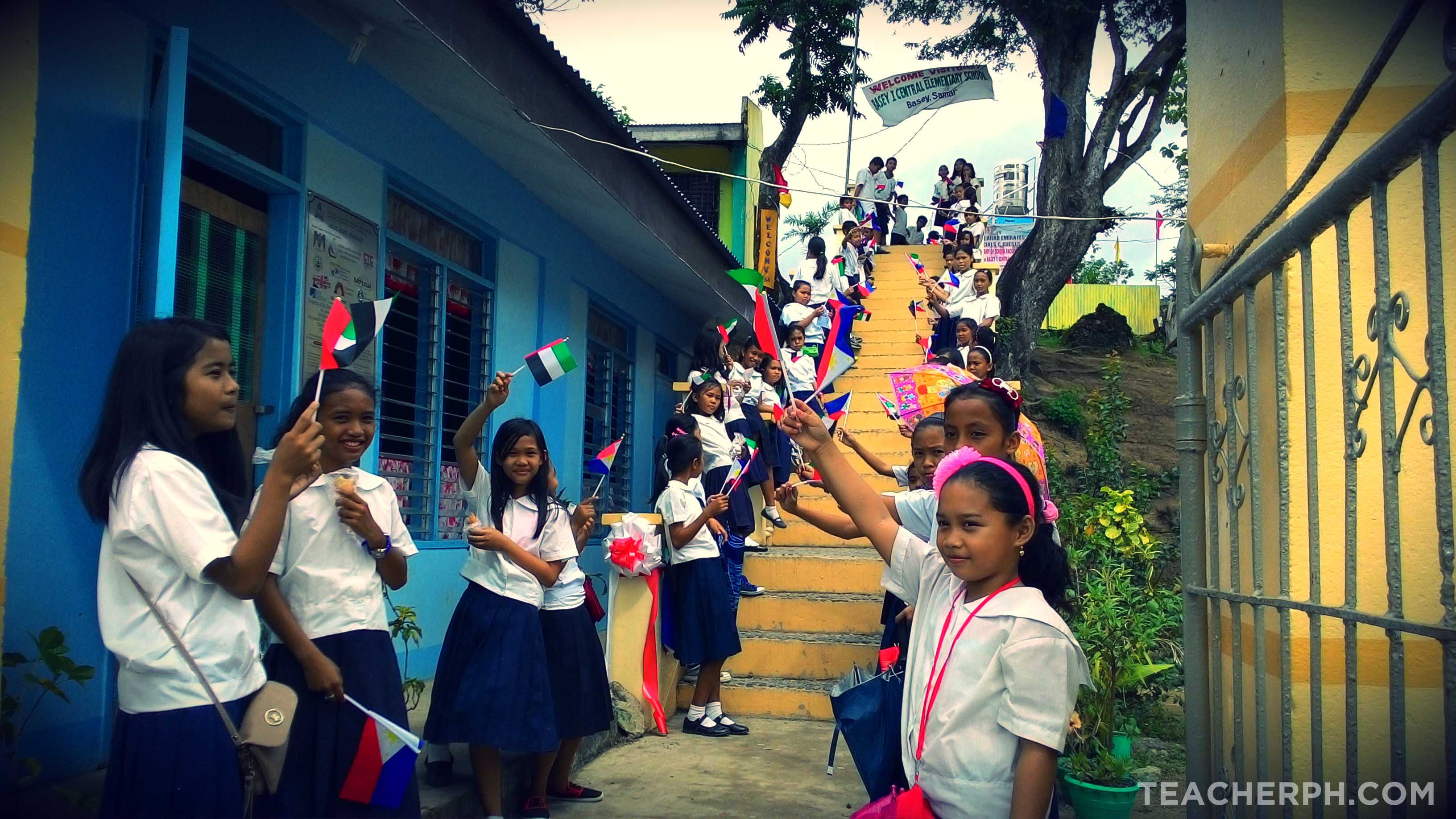 UAE Red Crescent Turn Over Ceremony of School Facilities in Basey, Samar