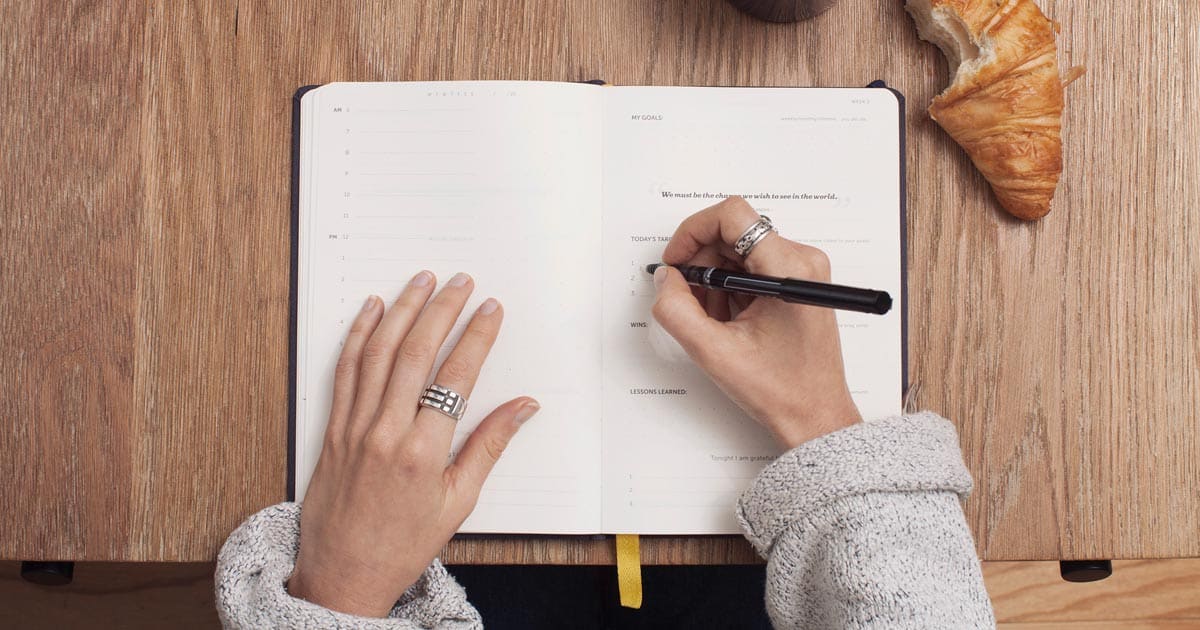 Useful Tricks in Writing an Essay for Students