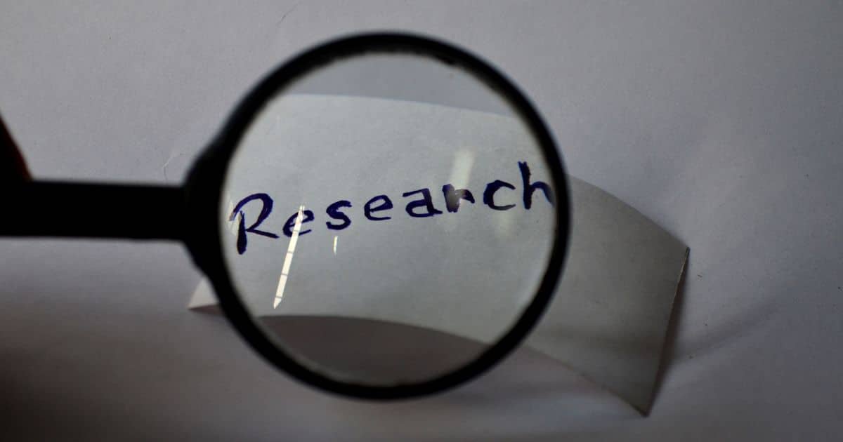 Education Research Synthesis A Comprehensive Literature Review for Education Professionals